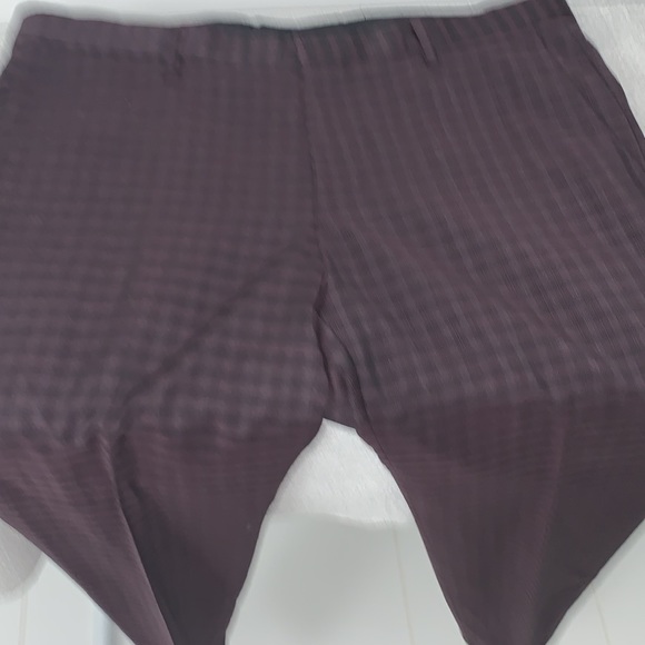 Hugo Boss men’s dress pants size 36”waist and a 33” inseam. EUC. 100% Wool. - Picture 9 of 16